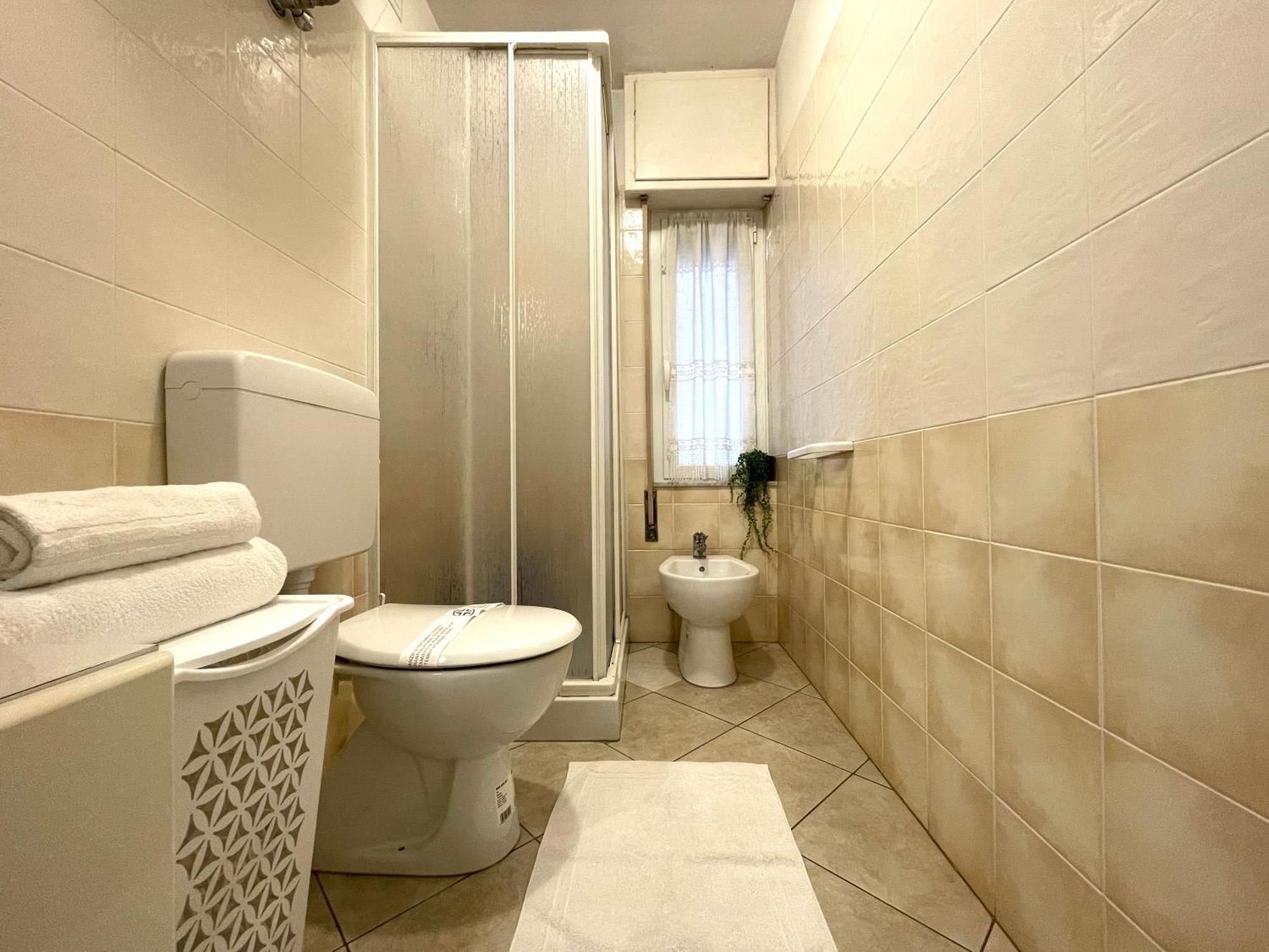 150 Metri Dal Mare Bilocale Con Wi-fi In Centro. Apartment Loano