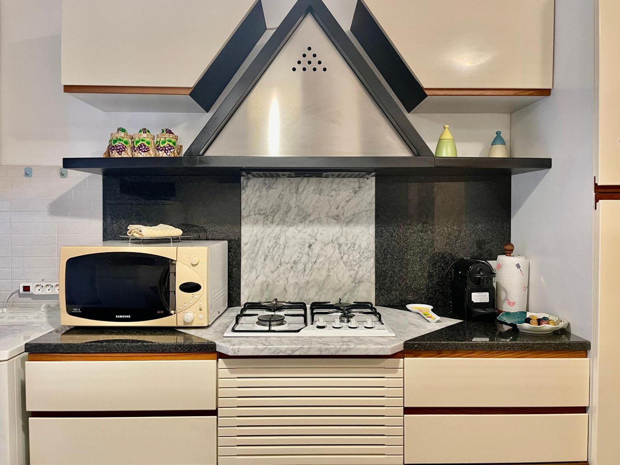 Apartment 150 Metri Dal Mare Bilocale Con Wi-fi In Centro. Loano